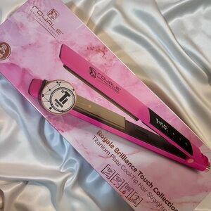 Royale Brilliance Touch Pink Titanium Flat Iron